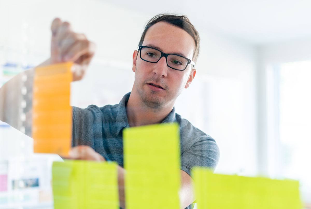 Regelmässige Analyse nach der Implementierung eines Marketingkonzepts